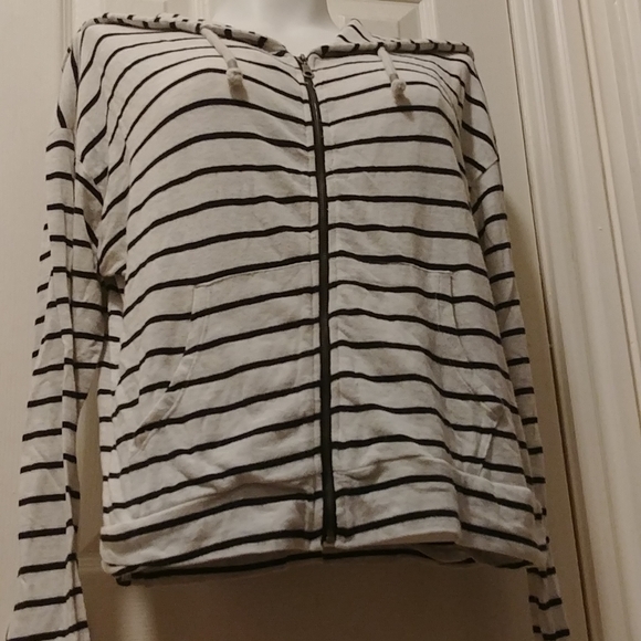 Forever 21 Striped Hoodie - Picture 3 of 6